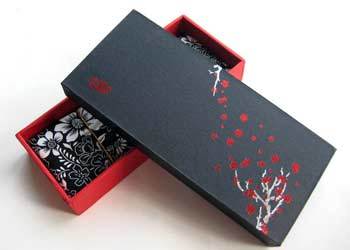 長(zhǎng)沙包裝盒印刷分類解析 生活中常見(jiàn)的禮品與花卉銷售包裝彩盒